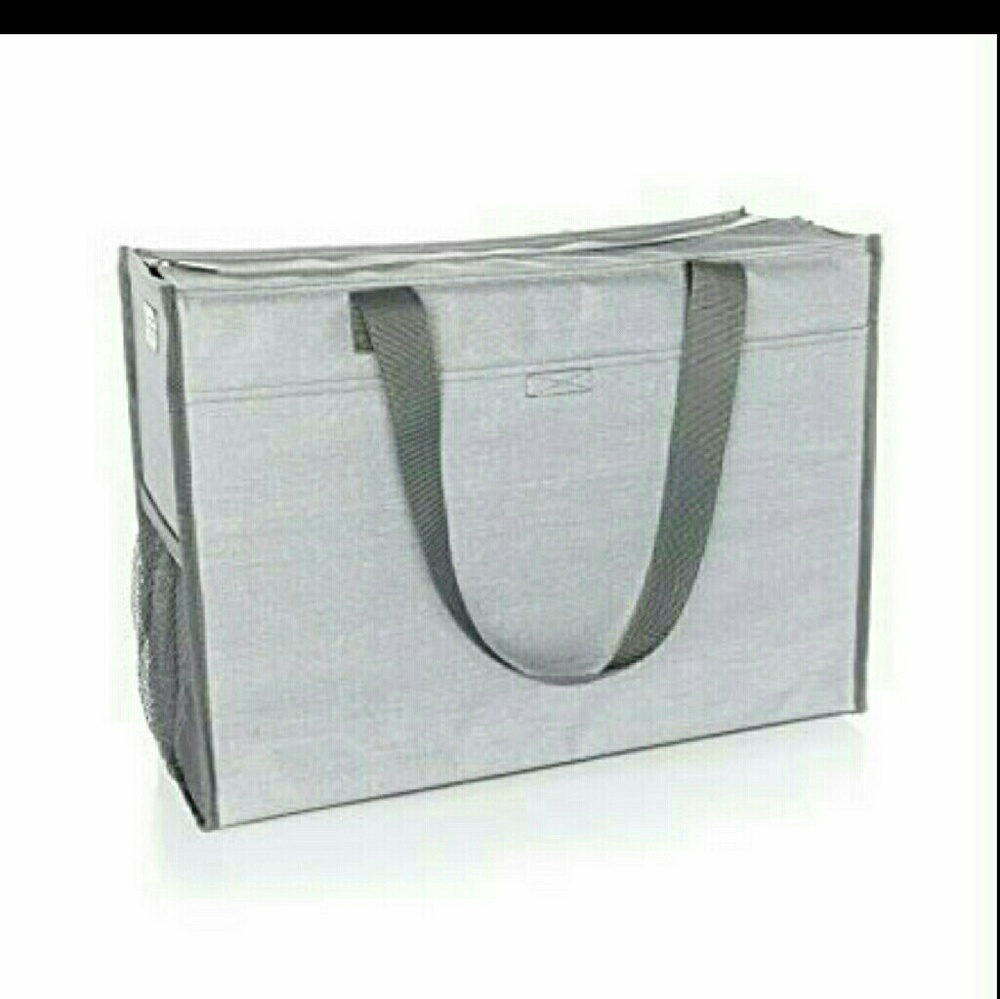 Brand new! Deluxe organizing utility tote by 31